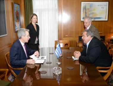 Δικαιολογίες Τ.Πάιατ σε Π.Καμμένο για «τις ΗΠΑ που σώζουν την Ελλάδα από την Τουρκία»